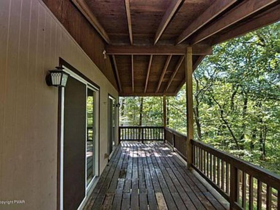 Clubhouse Lakeview Chalet East Stroudsburg Exterior photo